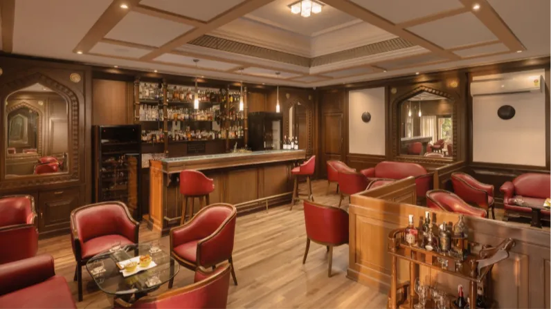 Tease Bar
